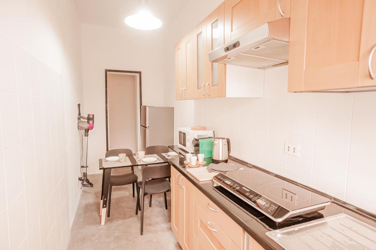 Casa Berardi 15 Apartment Рим Екстериор снимка